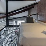 Yolo Bangkok Boutique Hotel